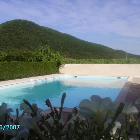 3 Etoiles - Piscine - Ccbgcfa